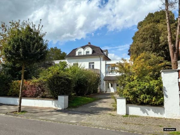 Immobilie in Nettetal - Historische Villa mit drei Wohneinheiten und vielseitigen Nutzungsmöglichkeiten - Bild 1