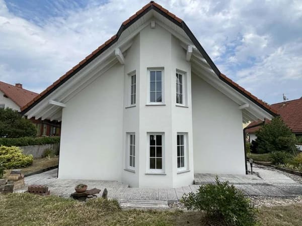 Immobilie in Ühlingen-Birkendorf - Einfamilienhaus Zweifamilienhaus Leerstand, großes Grundstück - Bild 2
