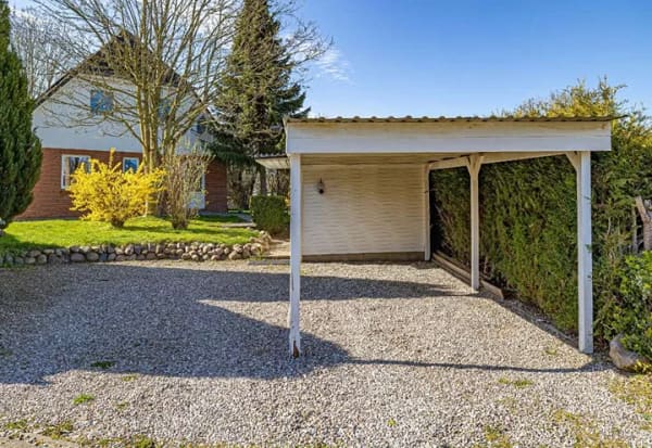 Immobilie in Twedt - Familiendomizil mit 2 Einheiten - Top-modern - PV und Batteriespeicher - Bild 2