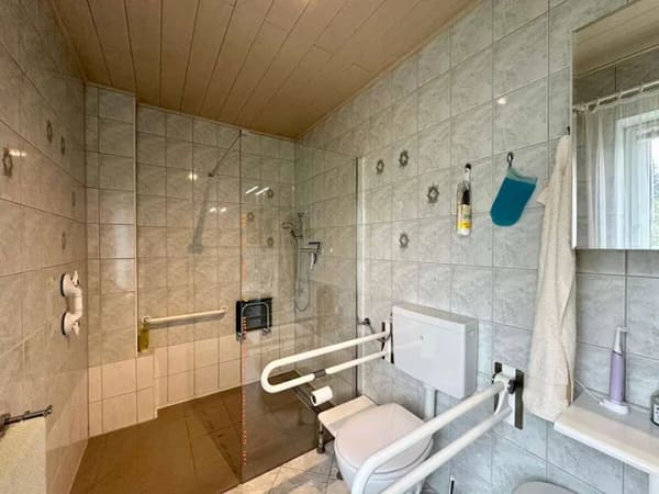 Immobilie in Wilhelmsburg - HORN IMMOBILIEN ++ gemütliches Zuhause mit schönem Grundstück, Eichhof bei Ferdinandshof - Bild 2