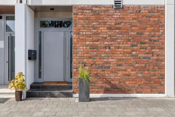 Immobilie in Korschenbroich - Exklusives Wohnen im EG auf 288 m² – Designwohnung mit stilvollem Garten - Bild 1