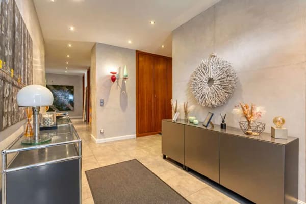 Immobilie in Korschenbroich - Exklusives Wohnen im EG auf 288 m² – Designwohnung mit stilvollem Garten - Bild 3