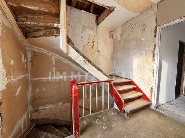 Immobilie in Schömberg - Aus Alt wird Ihr Zuhause – Ein-/Zweifamilienhaus mit Potenzial in 75328 Schömberg - Bild 2