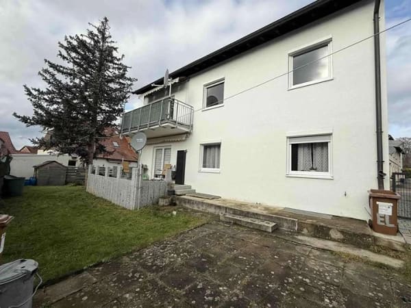 Immobilie in Neckarwestheim - Mehrfam.haus m. großem Grundstück (3 Whg), ideal als Mehrgen.haus, Eigennutzer, Kapitalanl. - Bild 3