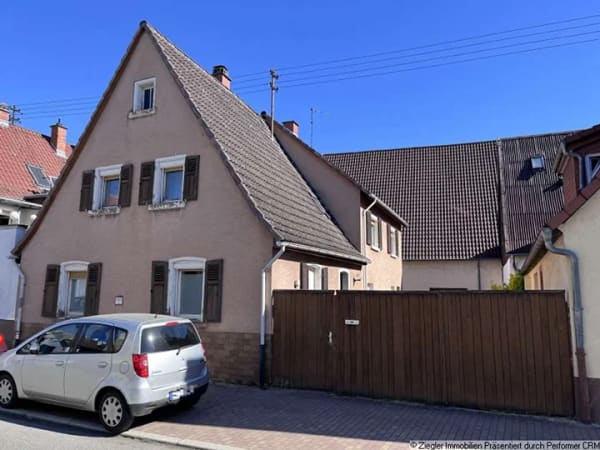 Immobilie in Edingen-Neckarhausen - 1-Fam.-Haus mit Hof und Scheune in Edingen-Neckarhausen - 10004053 - Bild 0