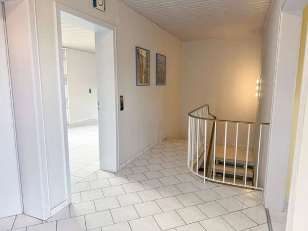 Immobilie in Nistertal - Ein-/Zweifamilienhaus in traumhafter Ortsrandlage - Perfekt für Familien! Kita & Grundschule im Ort! - Bild 4