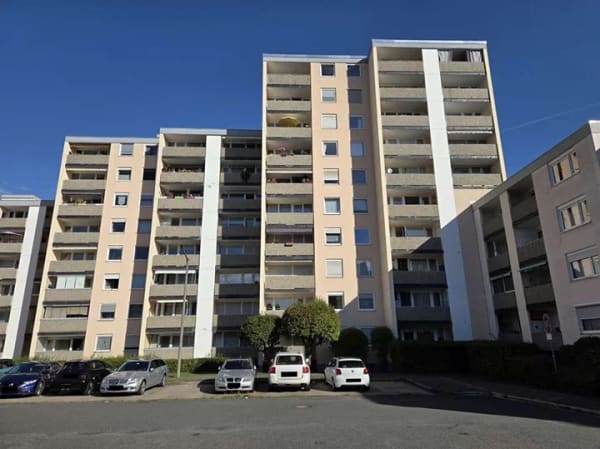 Immobilie in Stein - * Renovieren und Einziehen ** toll geschnittene 3-Zimmer-Wohnung mit BALKON in angenehmer Wohnlage * - Bild 1