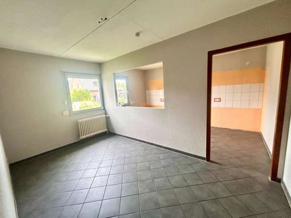 Immobilie in Uetze - Platz für Ideen und Familie – renovierungsbedürftiges Haus mit Vollkeller und Garage -Provisionsfrei - Bild 4