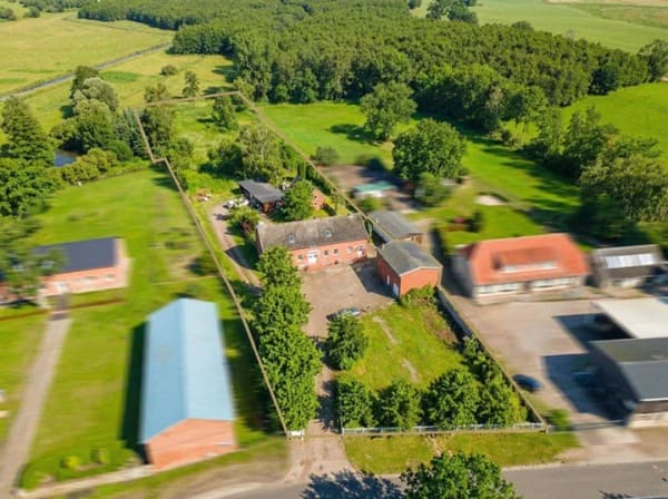 Immobilie in Rom - MFH mit positivem Cashflow! Ausbaupotenzial, viel Nebengelass & weitere Baufläche! Rendite: 7,8% - Bild 1