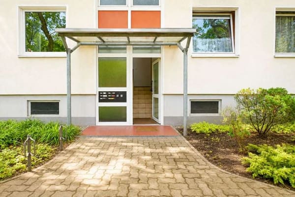 Immobilie in Norderstedt - Vermietete 3-Zimmer-Eigentumswohnung in Norderstedt-Friedrichsgabe! - Bild 1