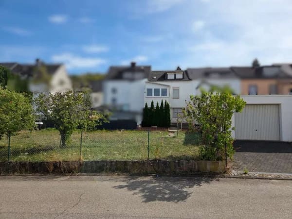 Immobilie in Konz - Konz - Gepflegtes Reihenmittelhaus mit großem Grundstück, Garage und Ausbaupotenzial - Bild 1