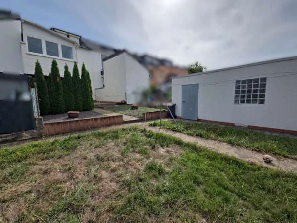 Immobilie in Konz - Konz - Gepflegtes Reihenmittelhaus mit großem Grundstück, Garage und Ausbaupotenzial - Bild 2