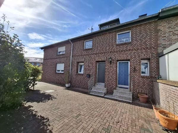Immobilie in Grefrath - Charmante Erdgeschosswohnung mit eigenem Garten im ruhigen Zweiparteienhaus in Grefrath (Erbpacht) - Bild 3