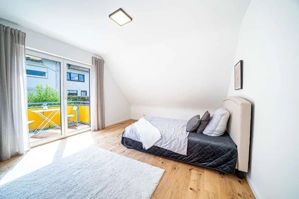 Immobilie in Boppard - Sanierte 3-Zimmer-Dachgeschosswohnung (vermietet) mit zwei Balkonen in Boppard - Bild 0
