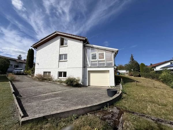 Immobilie in Albstadt - Familienglück auf Stiegel - Bild 1