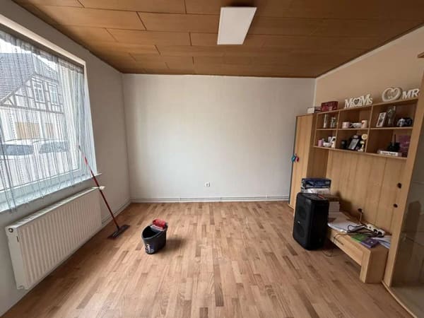 Immobilie in Stolzenau - Vermietetes Zweifamilienhaus mit Charme und Potenzial in zentraler Lage von Stolzenau! - Bild 2