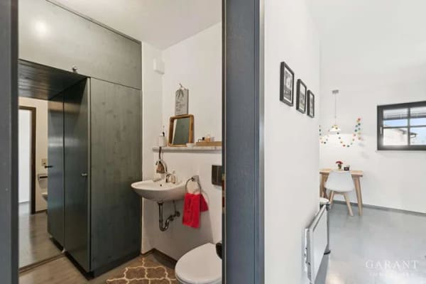 Immobilie in Rimsting - Wohnen, wo andere Urlaub machen, charmante Maisonettewohnung nahe dem Chiemsee - Bild 4