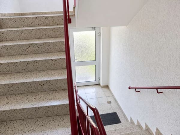 Immobilie in Lutter am Barenberge - Helle 3-Zimmer-Wohnung mit Balkon, Einbauküche und Stellplatz - Bild 2