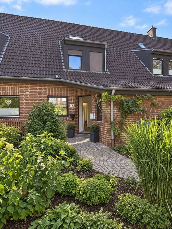 Immobilie in Legden - Kernsaniertes Reihenmittelhaus mit Garten, Garage in Krefeld-Hüls - Bild 0