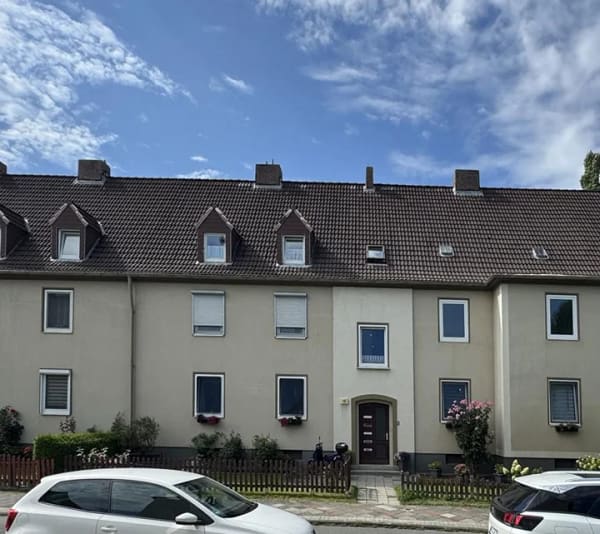 Immobilie in Wilhelmshaven - Dachgeschosswohnung in Wilhelmshaven (Fedderwardergroden) - Bild 1