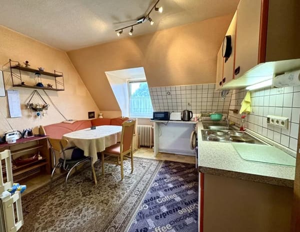 Immobilie in Wilhelmshaven - Dachgeschosswohnung in Wilhelmshaven (Fedderwardergroden) - Bild 2