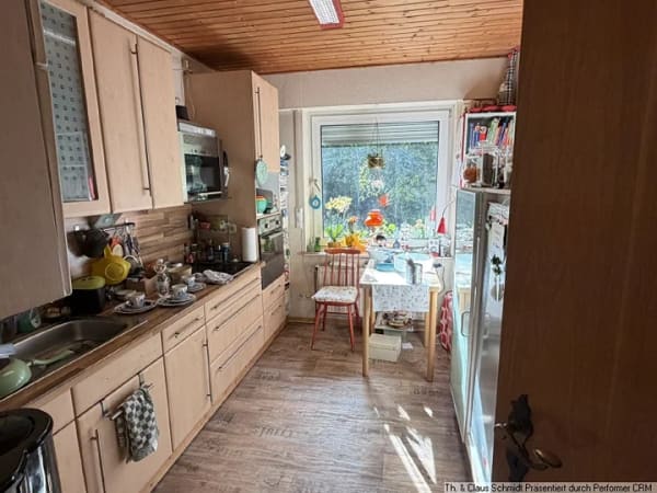 Immobilie in Dötlingen - Vielseitiges Einfamilienhaus, als Zweifamilienhaus nutzbar, mit Vollkeller & Garage in Neerstedt - Bild 4