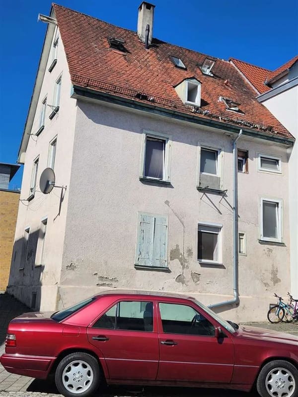 Immobilie in Biberach an der Riß - 3 Stockwerke, opulenter Wohnraum in Top-Lage von BC ! Freiwerdend zum 1.November !!! - Bild 1