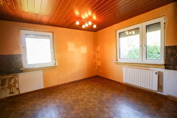 Immobilie in Brensbach - Einfamilienhaus mit großem Grundstück, Garage und Anbauoption *** PROVISIONSFREI für den Käufer *** - Bild 1