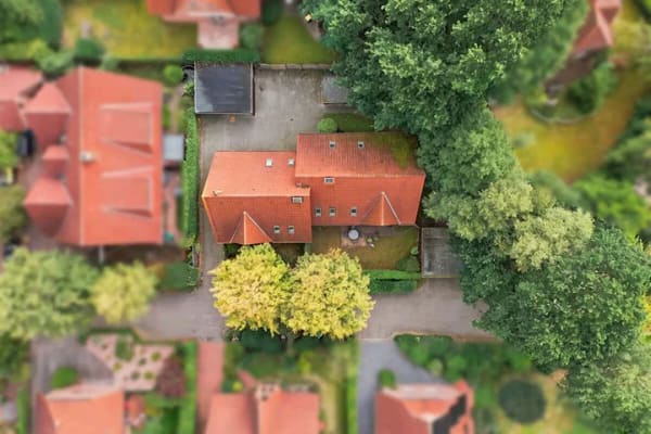Immobilie in Wardenburg - Attraktives Mehrfamilienhaus mit vier Wohneinheiten in guter Lage von Wardenburg - Bild 2