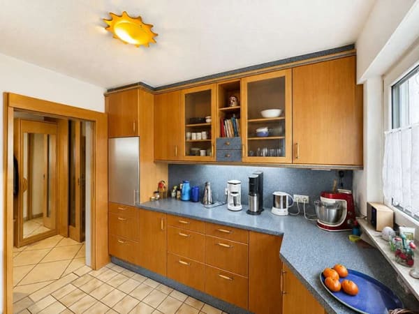 Immobilie in Küssaberg - Viel Platz für Ihre Wohnideen - großzügiges Einfamilienhaus mit Einliegerwohnung & Doppelgarage - Bild 4