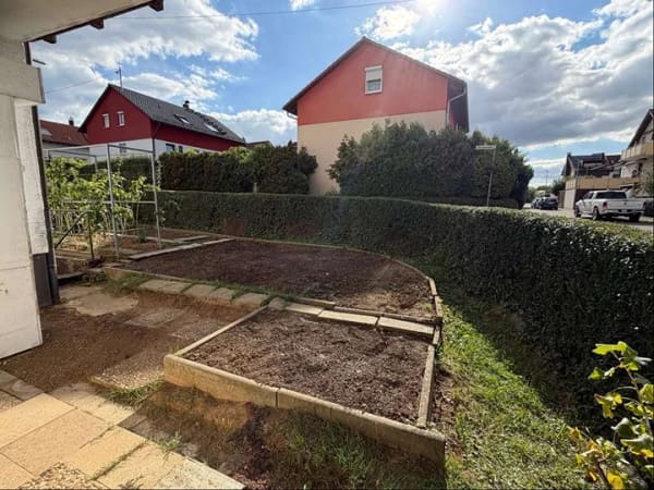 Immobilie in Wernau (Neckar) - Besondere Wohneinheit mit 7 Zimmern - Bild 1