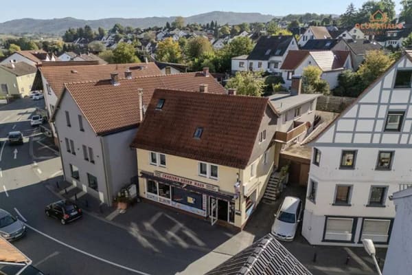 Immobilie in Mörlenbach - KAPITALANLEGER AUFGEPASST! 4 Wohnungen + Gewerbe | über 50.000 € Jahreskaltmiete - Bild 0