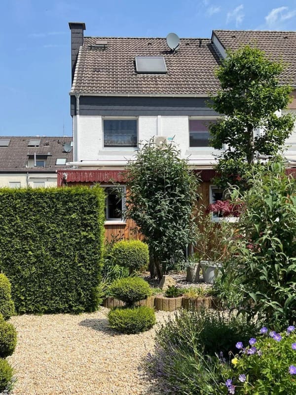 Immobilie in Beckum - Reihenendhaus mit viel Platz, Wintergarten und Garage - ideal für große Familien! - Bild 2