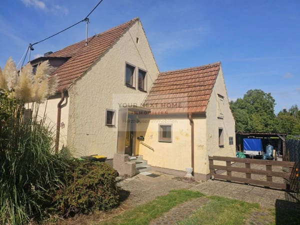 Immobilie in Bexbach - Kleine charmante Doppelhaushälfte mit großem Garten für den Handwerker in Bexbach - Bild 0