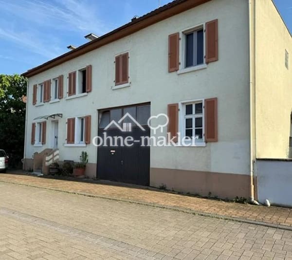 Immobilie in Sasbach am Kaiserstuhl - Einfamilienhaus freistehend in Sasbach am Kaiserstuhl - Bild 0