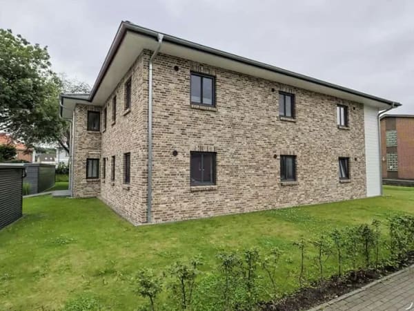 Immobilie in Albersdorf - Neuwertige zentrale, komfortable und energieeffiziente 3-Zimmer-Wohnung mit Balkon im KFW Standard - Bild 2