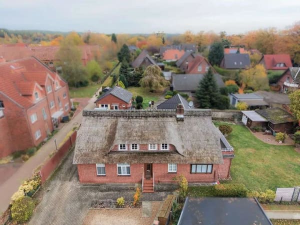 Immobilie in Salzhausen - Mehrfamilienhaus mit vier Wohneinheiten und Ferienhaus in Salzhausen - Bild 0