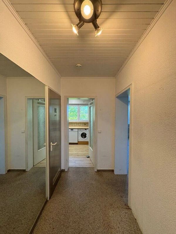 Immobilie in Schwieberdingen - 4-Zimmer-Wohnung in Schwieberdingen mit schöner Aussicht - Bild 1