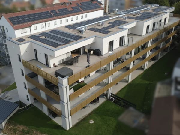 Immobilie in Vohenstrauß - Moderne Eleganz trifft exklusives Wohnen: Hochwertige Eigentumswohnung in Vohenstrauß - Bild 0
