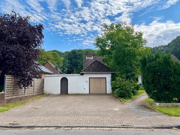 Immobilie in Burweg - Gemeinsam leben, Freiraum genießen - großzügiges Zuhause für mehrere Generationen - Bild 0