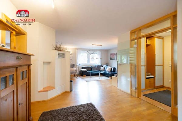 Immobilie in Randersacker - Attraktives Einfamilienhaus mit Einliegerwohnung in schöner Wohnlage - Bild 4