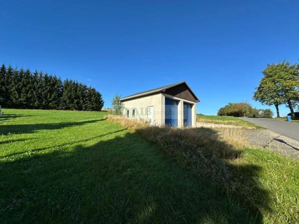 Immobilie in Seiffen/Erzgebirge - Bezauberndes Erzgebirgshäuschen mit tollen Nebengebäuden +++Einfamilienhaus und Mehrzweckhalle+++ - Bild 3