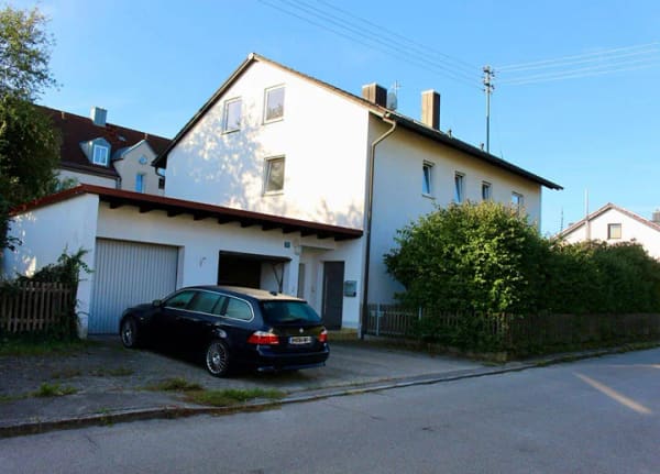 Immobilie in Vierkirchen - Großzügiges Zweifamilienhaus in herrlicher Wohnlage in Vierkirchen - Bild 0