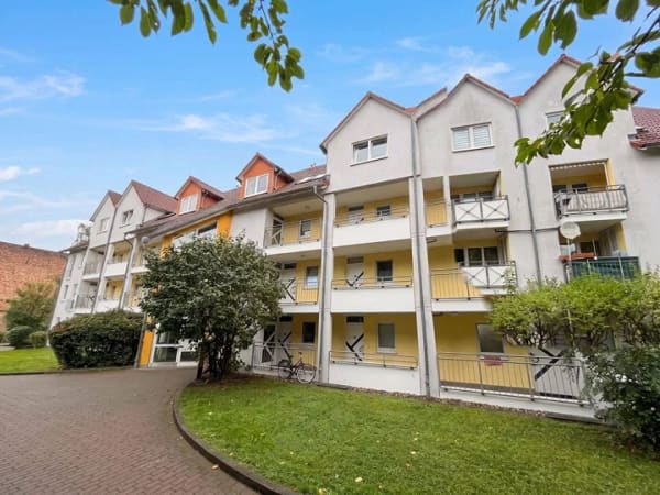 Immobilie in Kassel - Sichere Kapitalanlage in Kassel: Solide vermietete Erdgeschosswohnung mit Terrasse & freiem TG-Stellplatz! - Bild 2