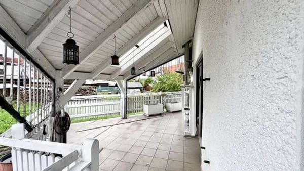Immobilie in Hirschaid - Provisionsfrei: Zweifamilienhaus in familienfreundlicher Lage von Sassanfahrt - Bild 3