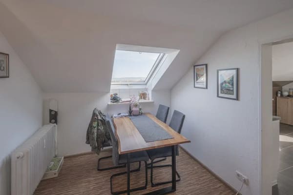 Immobilie in Bräunlingen - 3-Zimmer-Dachgeschosswohnung - Modernes Wohnen mit viel Licht - Bild 3