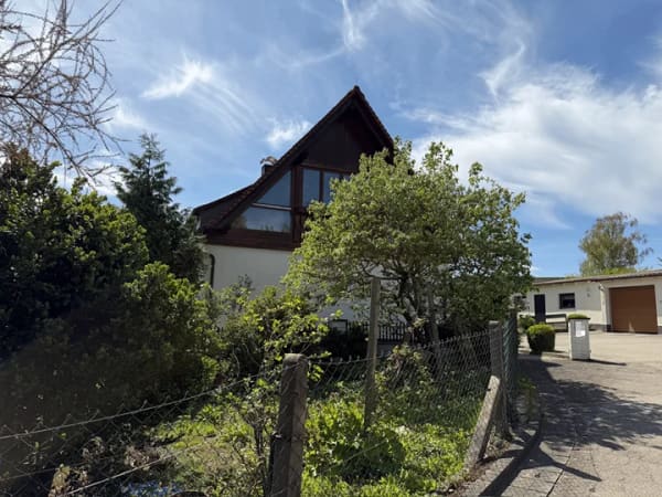 Immobilie in Treuchtlingen - Doppelhaushälfte mit Studio, Garten, Keller und Garage - Bild 1