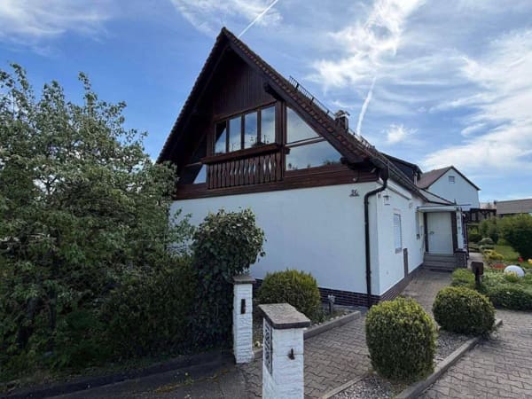 Immobilie in Treuchtlingen - Doppelhaushälfte mit Studio, Garten, Keller und Garage - Bild 2