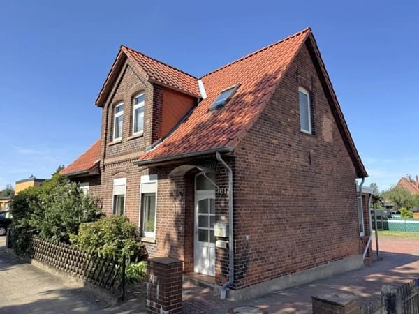 Immobilie in Nienburg/Weser - Mehrfamilienhaus in Nienburg (Weser) (Stadtteil Nienburg) - Bild 1