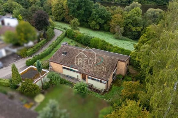 Immobilie in Schwäbisch Hall - Ein Haus. Ein Garten. Ein unverbaubarer Blick ins Grüne. - Bild 0